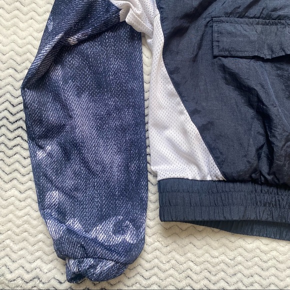 Blue and White Mesh Champion Half Zip Small Pullover Top - Picture 4 of 6